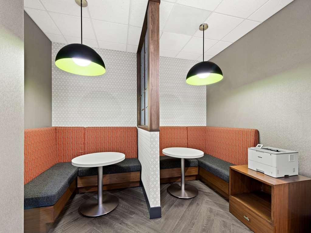 Hampton Inn לונגוויו מתקנים תמונה